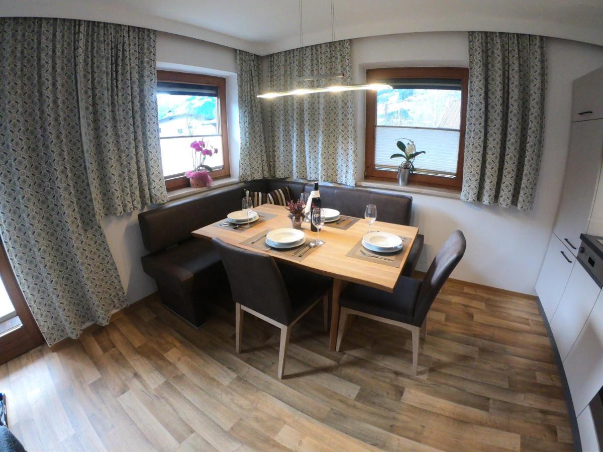 Apartment Eberharter Zell am Ziller Exteriör bild