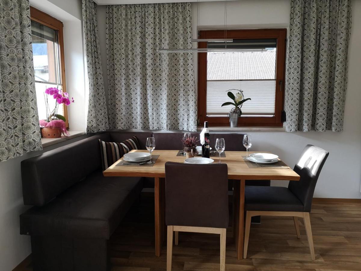 Apartment Eberharter Zell am Ziller Exteriör bild